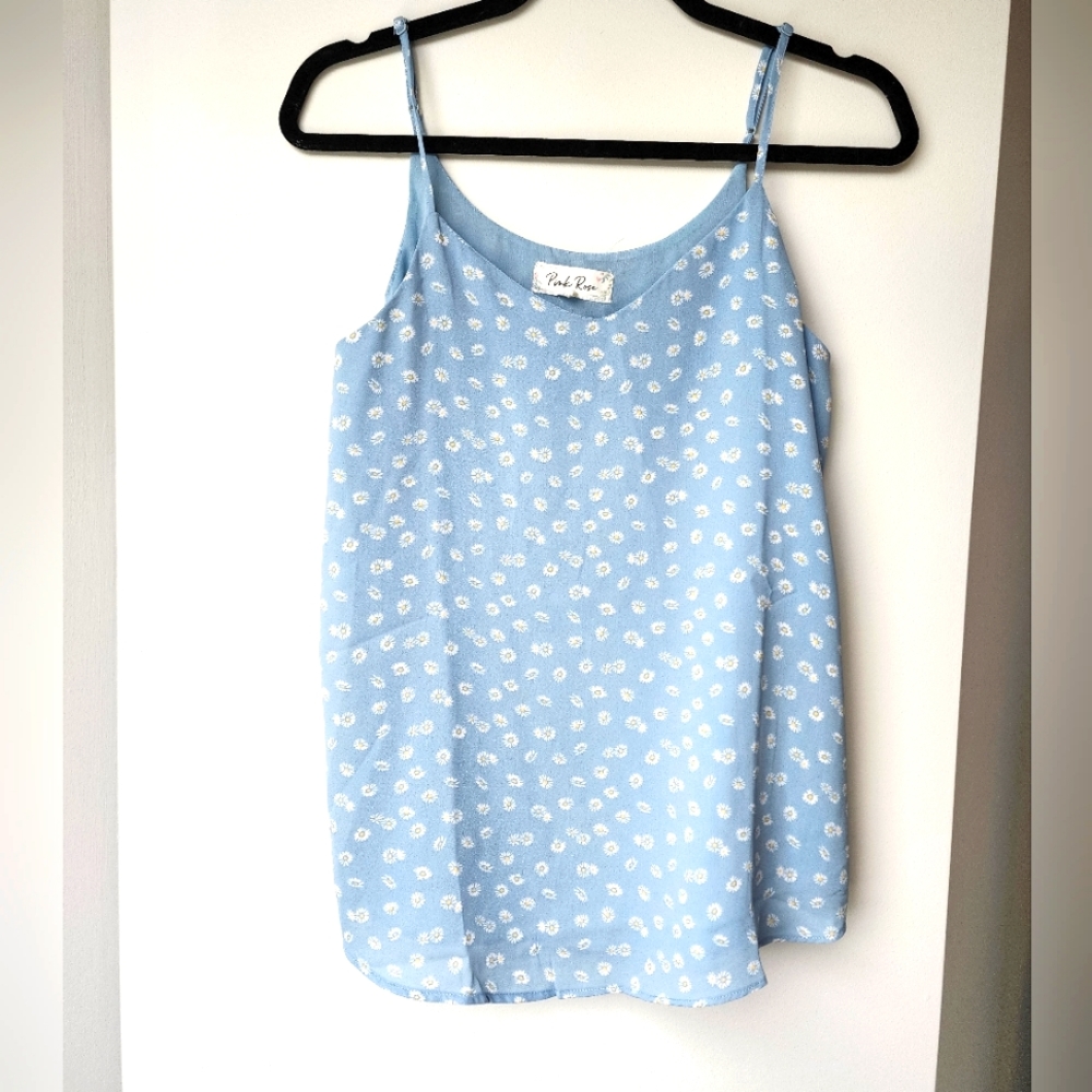 New daisy top